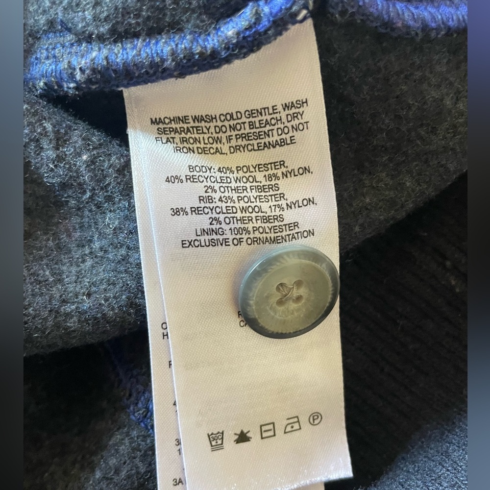 Women’s Mountain Hard Wear Sweater ( Medium ) - Picture 2 of 5